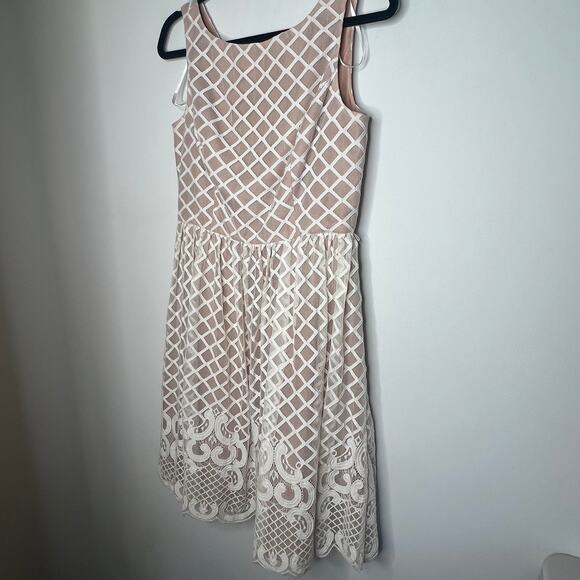Eliza J Cream White Lace Lattice A-Line Dress Size 8 - Picture 4 of 8